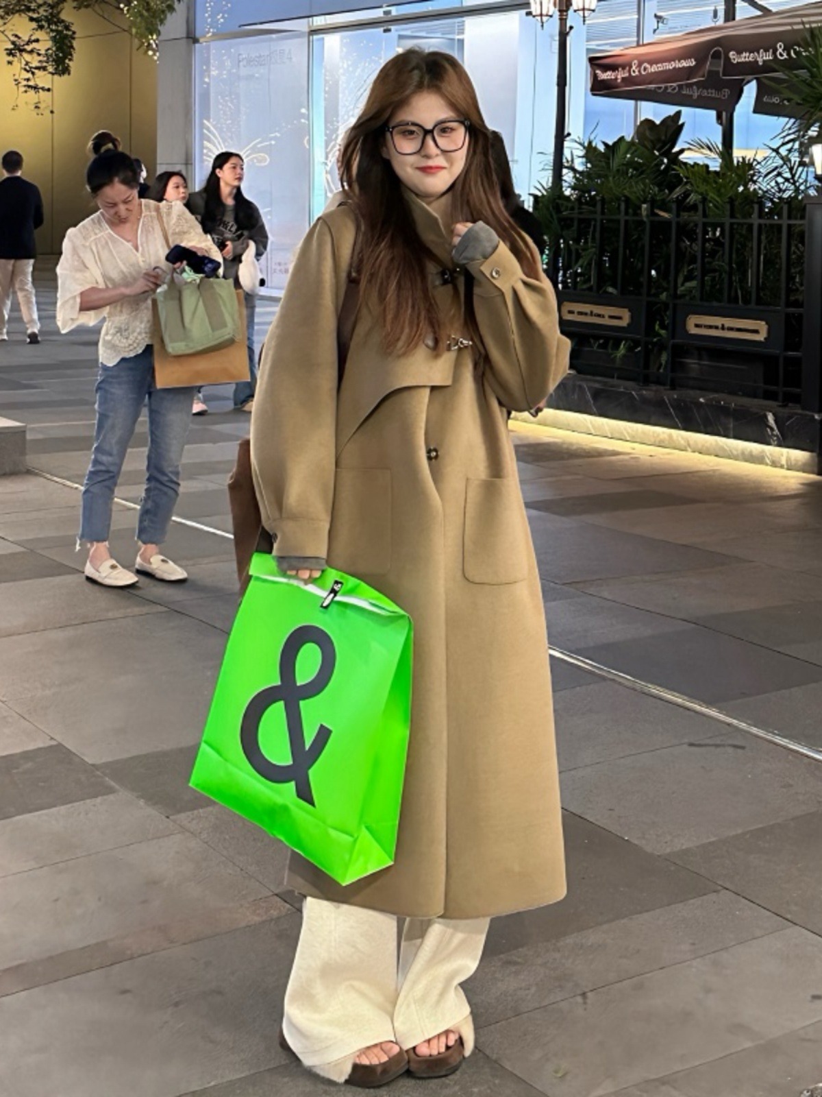 大码女装微胖mm秋冬高级感立领宽松中长款风衣大衣呢子外套