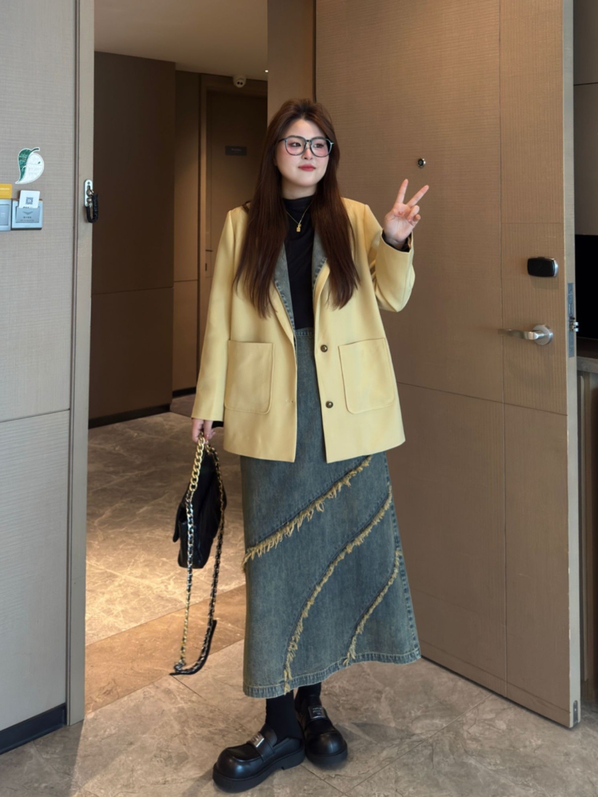 大码女装拼接牛仔西装外套西服早春微胖mm巨显瘦上衣